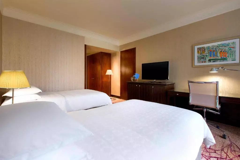 Sheraton Towers Singapore Hotel